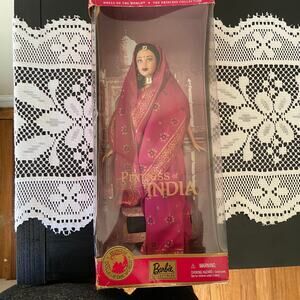 Dolls of the World 2000 Princess of India Barbie